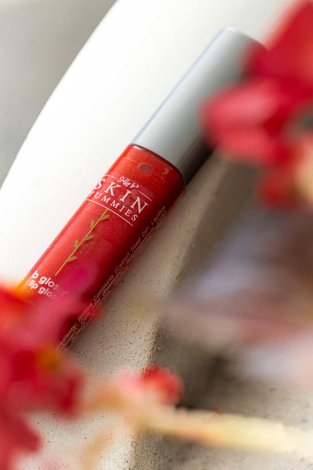 Natural Gloss for Smooth and Healthy Lips